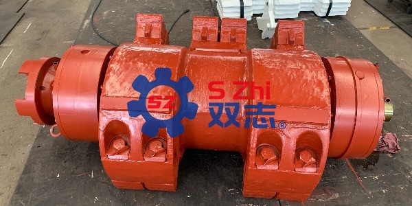 刮板輸送機(jī)的破碎軸組多久要更換一次？_河南雙志